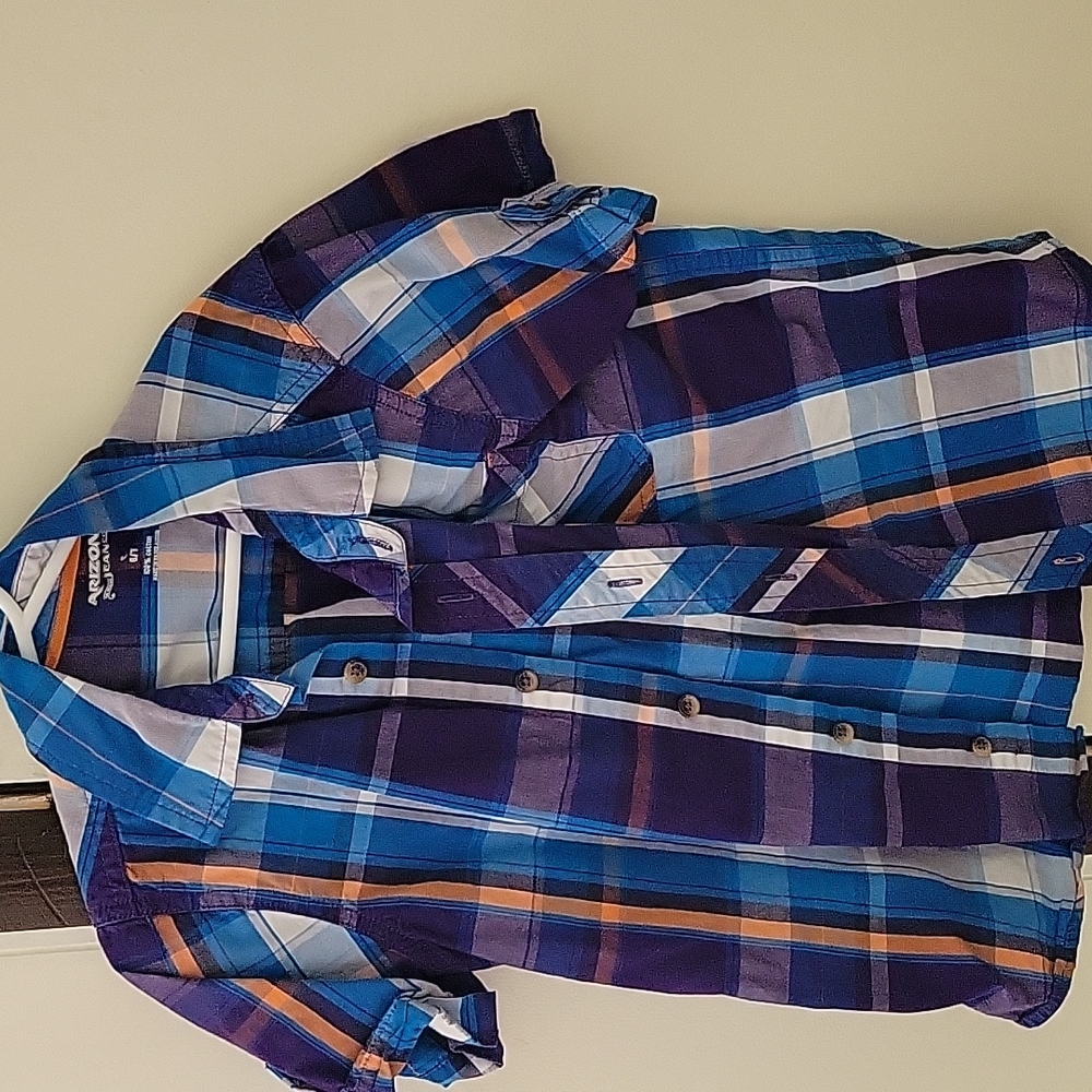 Boys short sleeved button up